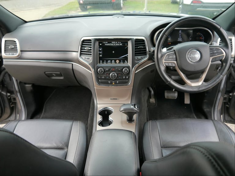 Jeep Grand Cherokee 3.0 V6 CRD Limited SUV 5dr Diesel Auto 4WD Euro 5 (247 bhp)