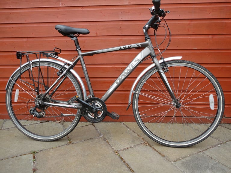 image for Dawes discovery 201 eq hybrid bike, 21 inch lightweight frame, 28 inch wheels, 21 gears, mud guards