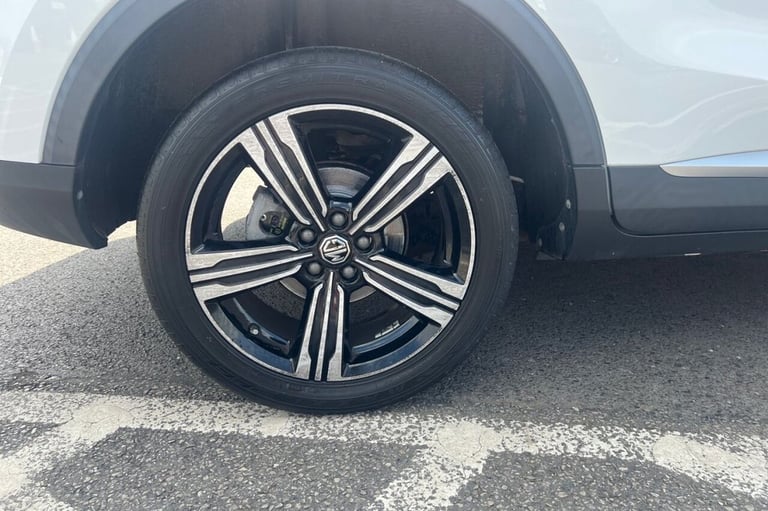 2020 20 MG MG ZS 1.5 VTI-TECH EXCLUSIVE SUV 5DR PETROL MANUAL EURO 6 (S/S) (106 
