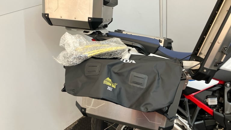 2025 Honda Africa Twin (23MY) Honda Africa Twin CRF1100L Manual DUEL Petrol Manual