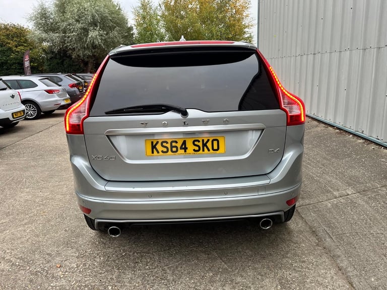 VOLVO XC60 2.0 R-Design Lux D4 (181hp) Silver Auto Diesel 2015