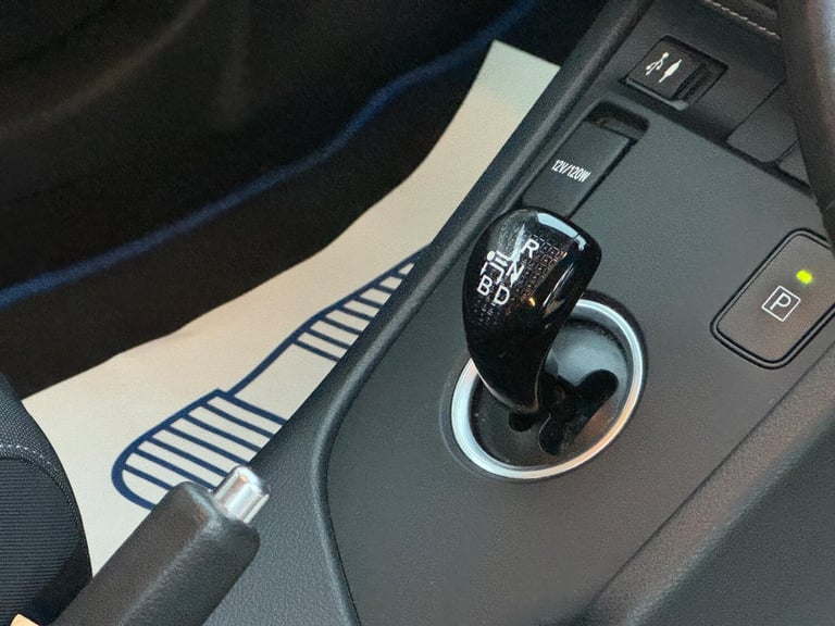 2015 Toyota Auris 1.8 VVT-h Icon Touring Sports CVT Euro 6 (s/s) 5dr ESTATE Petrol/Electric Hybri...