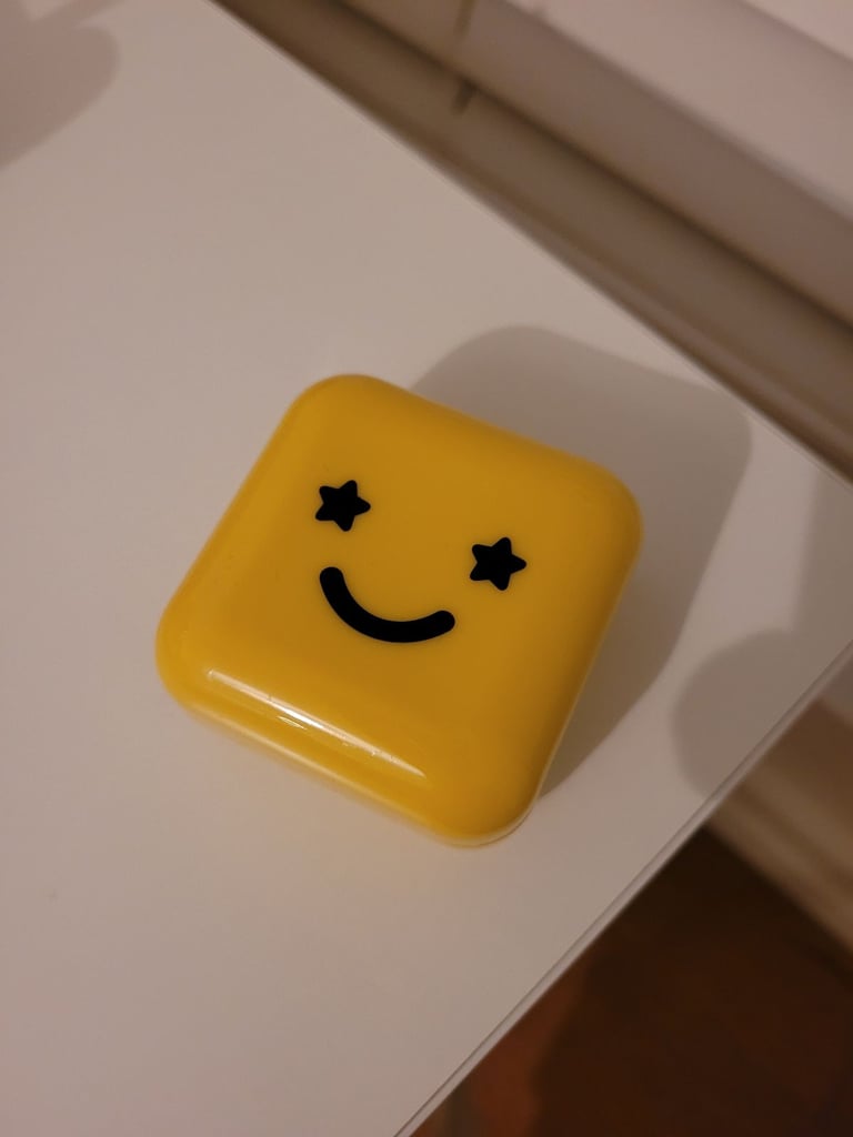 Pocket mirror