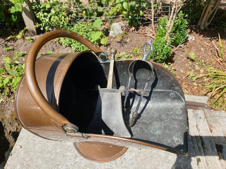 Copper coal scuttle bucket