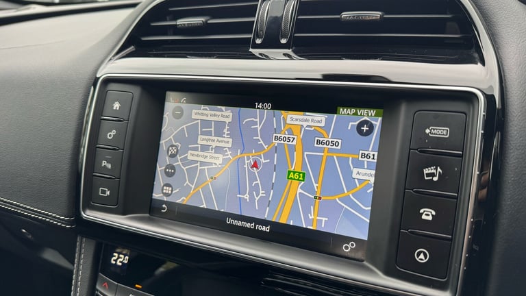 2017 Jaguar F-Pace 2.0d R-Sport 5dr Auto AWD Diesel Estate Estate Diesel Automatic