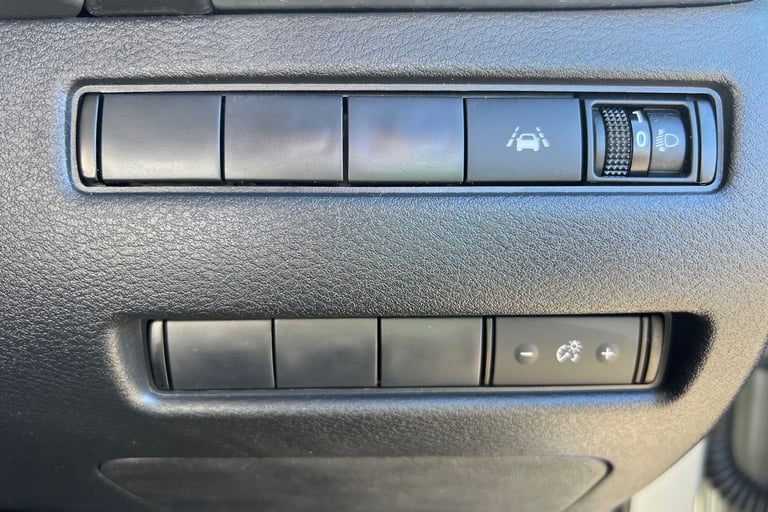 2022 Nissan Qashqai 1.5 E-Power N-Connecta 5dr Auto Hatchback Hybrid Automatic