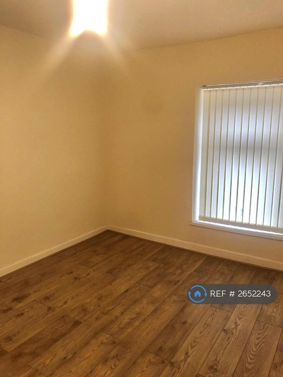 4 bedroom house in Kennard Street, Ton Pentre, Pentre, CF41 (4 bed) (#2652243)