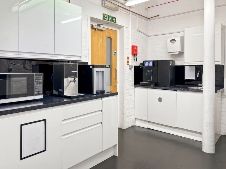 London - SE1 7TL, Modern furnished Co-working office space at Vintage House 