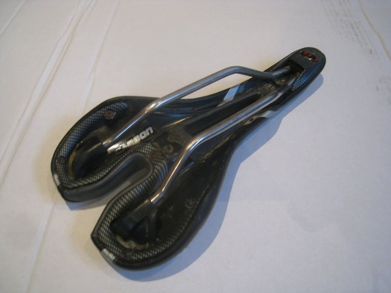 carbon specialized alias bike saddle 