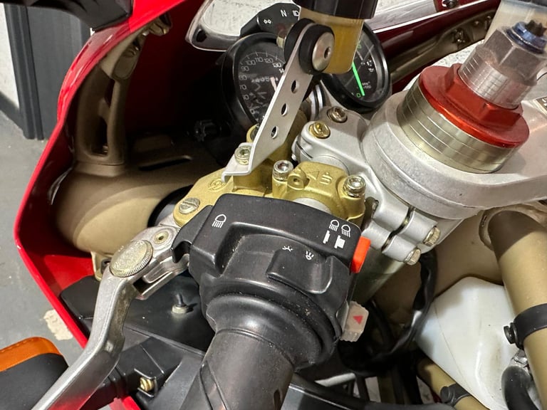 Ducati 996 SPS, Full History File