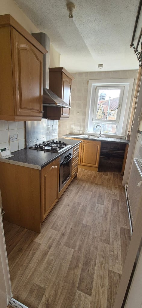 Three Bedrooms Upper Cottage - Thornlibank