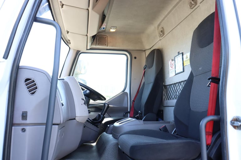 DAF LF 220 4X2 FRIGOBLOCK FREEZER BOXVAN (2014)