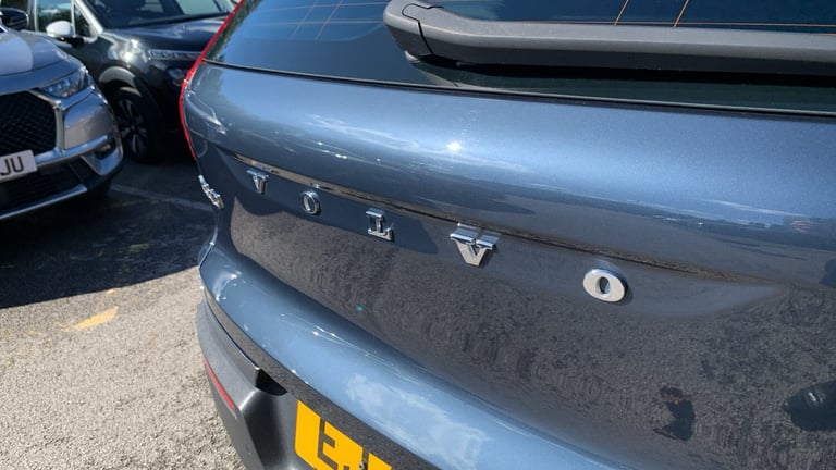 2022 Volvo XC40 1.5h T5 Recharge 10.7kWh Ultimate Bright SUV 5dr Petrol Plug-in Hybrid Auto SUV H...