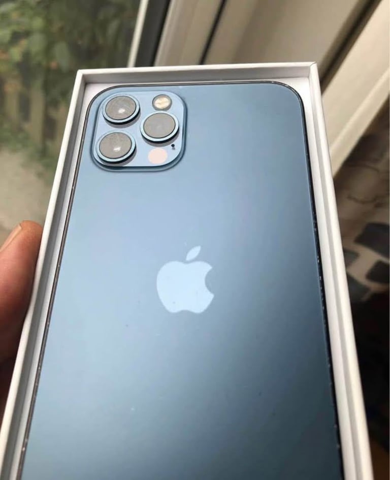 iPhone 12 Pro unlocked 128gb like new