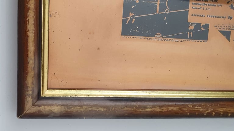 Framed 1971 Partick Thistle v Celtic FC copper-coloured commerative plate