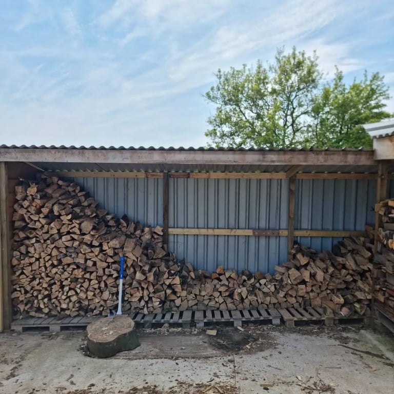 KILN DRIED LOGS 