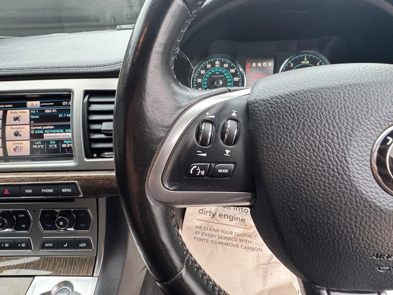 2015 Jaguar XF 2.2d [163] R-Sport 5dr Auto ESTATE DIESEL Automatic