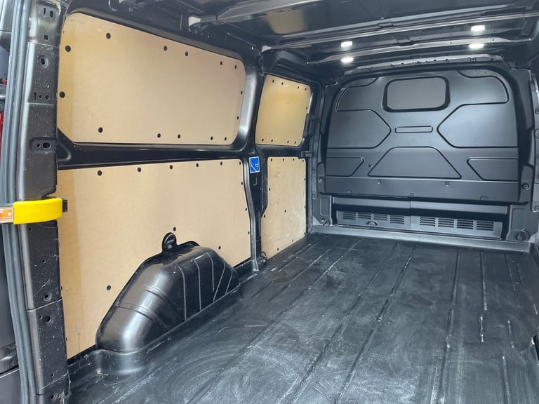 2021 Ford Transit Custom 2.0 EcoBlue 130ps Low Roof Limited Van PANEL VAN DIESEL Manual