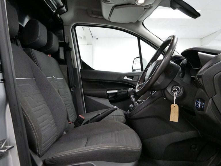 2018 FORD TRANSIT CONNECT 1.5 TDCI 120 BHP L2 240 LONG LIMITED EDITION ( NO VAT