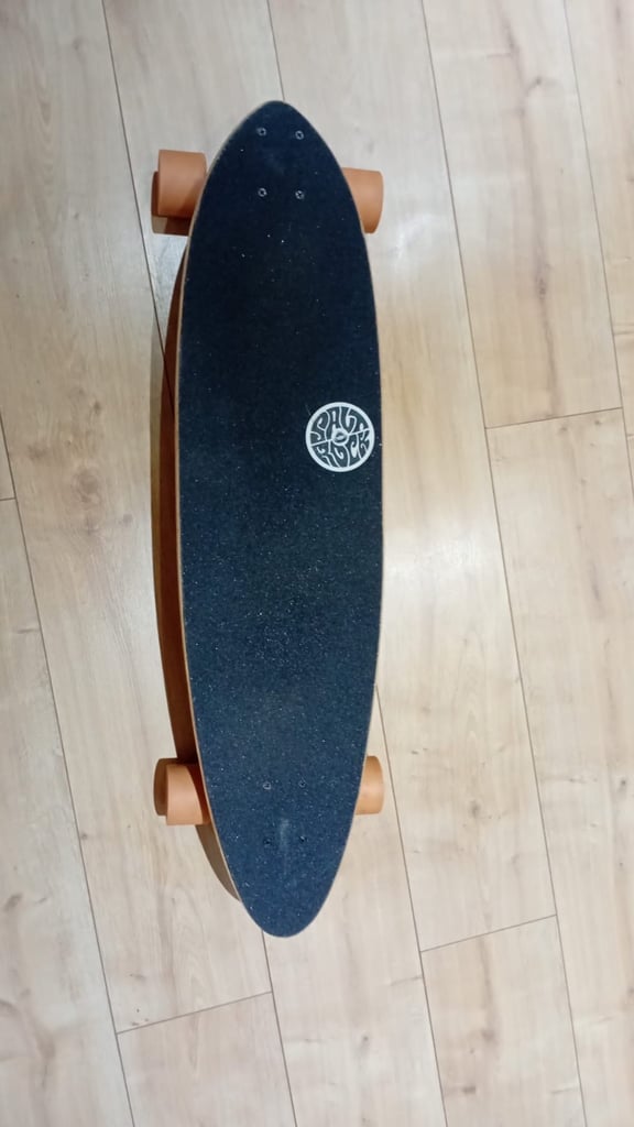 Salt rock skateboard 