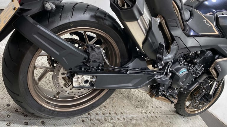 cf moto NK 800 Naked Petrol Manual Euro 5 (95 ps)