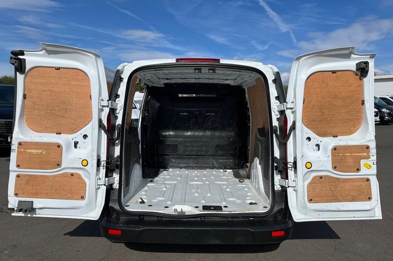 2023 Ford Transit Connect 220 Leader L1 SWB 1.5 EcoBlue 75ps DAB RADIO, BLUETOOTH CONNECTIVITY! M...