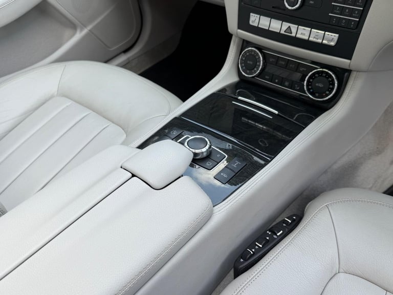 MERCEDES-BENZ CLS 3.5 CLS400 V6 AMG Line 2015