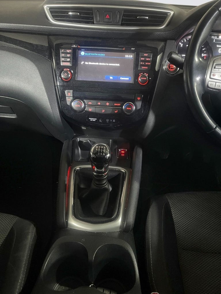 2017 Nissan Qashqai 1.5 dCi N-Connecta SUV 5dr Diesel Manual 2WD Euro 6 (s/s) (110 ps) HATCHBACK ...