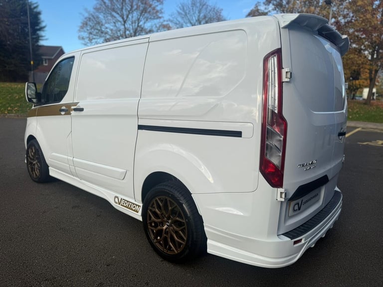 2020 Ford Transit Custom  2.0 EcoBlue CV EDITION SPORTS CUSTOM VAN Aston Martin PANEL VAN Diesel ...