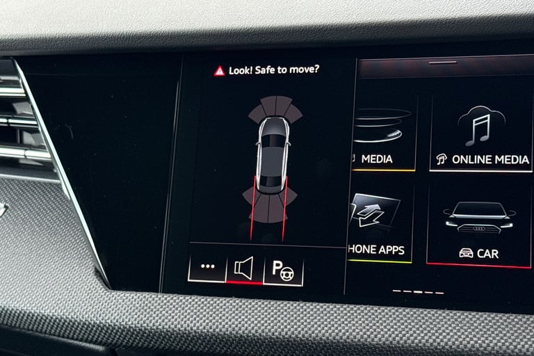 2025 Audi A3 Black Edition 35 TFSI  150 PS 6-speed Saloon PETROL Manual