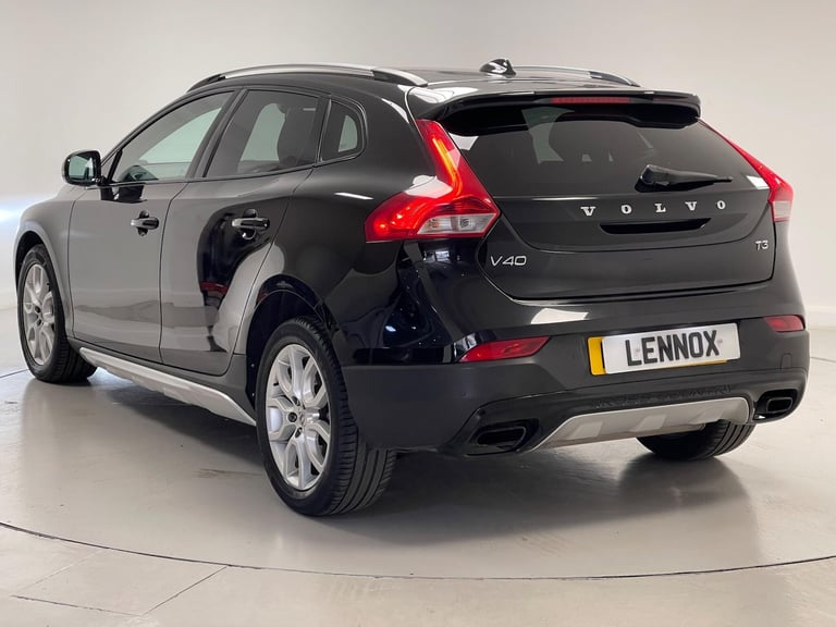 2017 Volvo V40 Cross Country 1.5 T3 Pro Auto Euro 6 (s/s) 5dr HATCHBACK Petrol Automatic