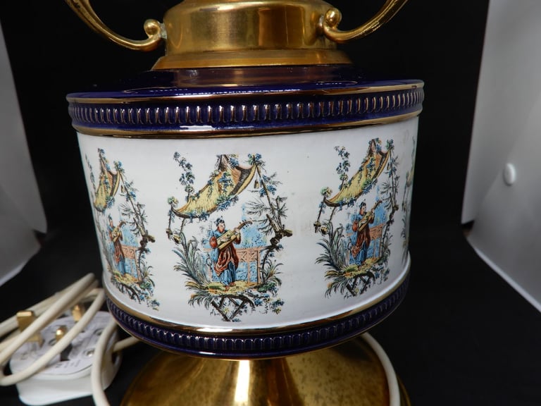 Antique Table lamp Porcelain and brass with opaline lampshade