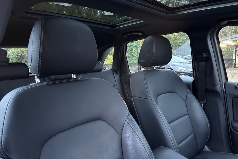 2018 Mercedes-Benz B Class B180 Exclusive Edition Plus 5dr Auto Hatchback PETROL Automatic