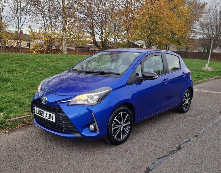2019 Toyota Yaris 1.5 Hybrid Icon Tech 5dr CVT HATCHBACK PETROL/ELECTRIC Automatic