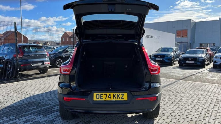 2024 Volvo XC40 Plus B3 Mild hybrid ESTATE Petrol/Electric Hybrid Automatic