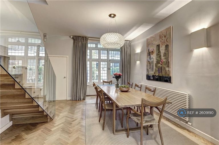 image for 3 bedroom house in De Vere Cottages, London, W8 (3 bed) (#2609190)