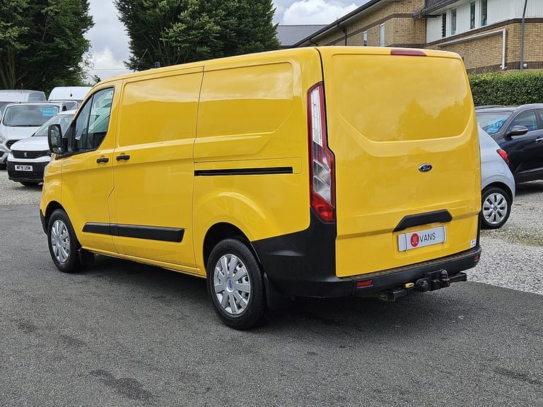 2022 Ford Transit Custom 340 EcoBlue Leader L1H1 Euro 6 130ps AC Panel Van Diesel Manual