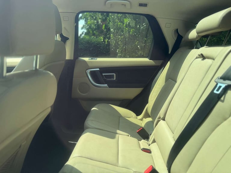 2015 Land Rover Discovery Sport 2.2 Discovery Sport HSE SD4 Auto 4WD 5dr SUV Diesel Automatic