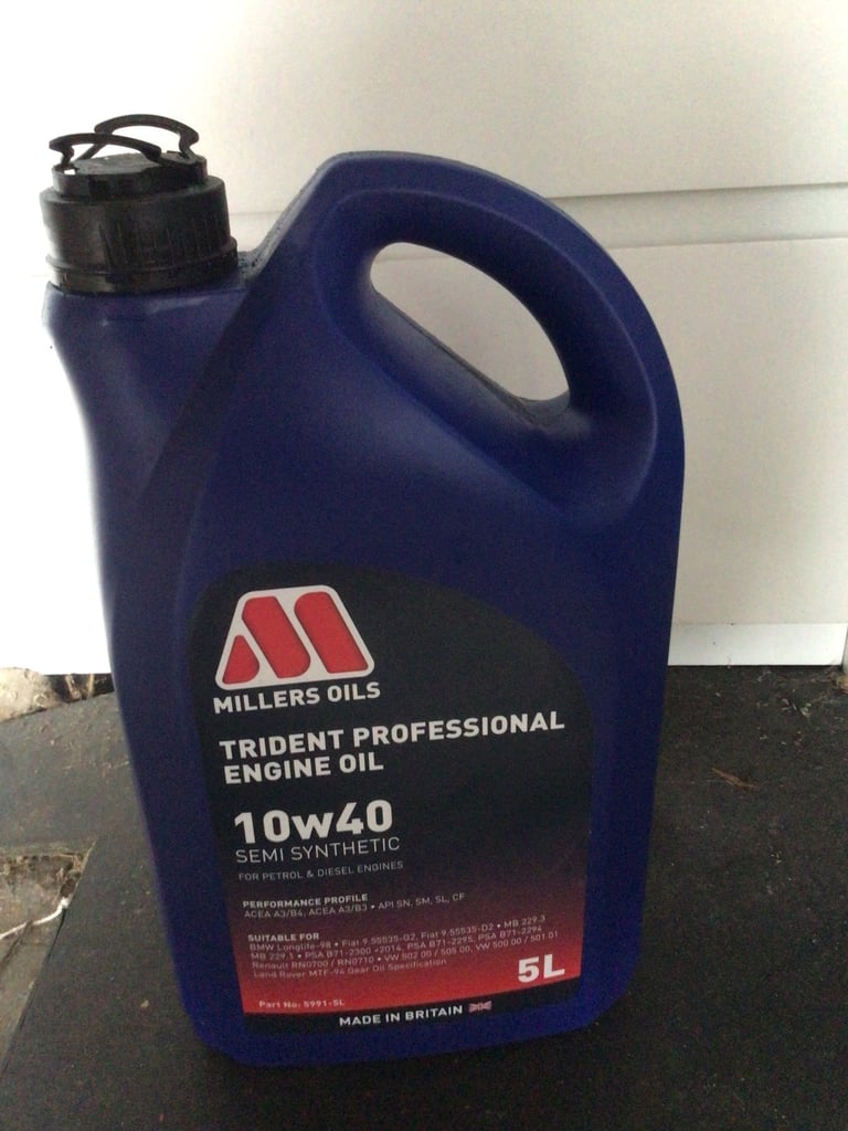 Millers 10/40w Semi Synthetic oil 