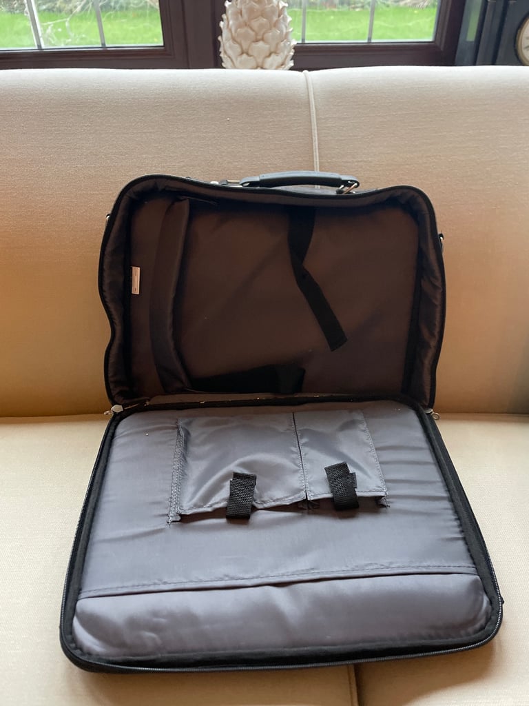 Laptop bag 