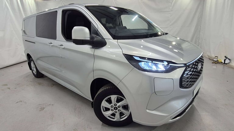 image for 2024 Ford Transit Custom 100kW 65kWh H1 Double Cab Van Limited Auto PANEL VAN ELECTRIC Automatic