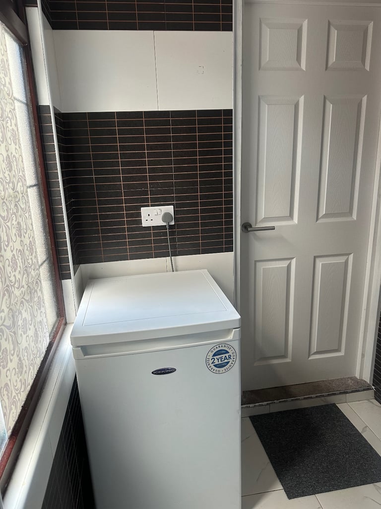 Luton Studio Flat LU1 5PY