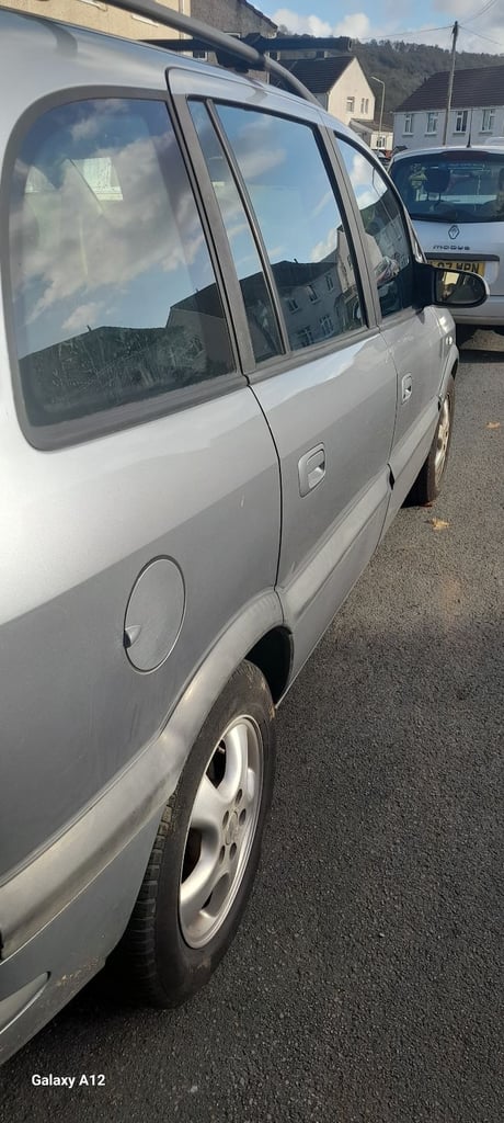 Vauxhall, ZAFIRA, MPV, 2004, Manual, 1995 (cc), 5 doors