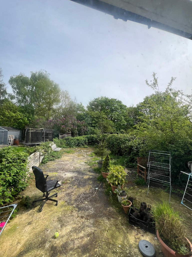 image for Studio Flat in Feltham TW14 9NR