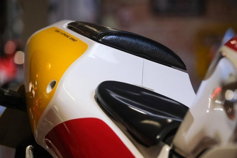 Yamaha TZR250 250 RS 3XV Tastefully Restored