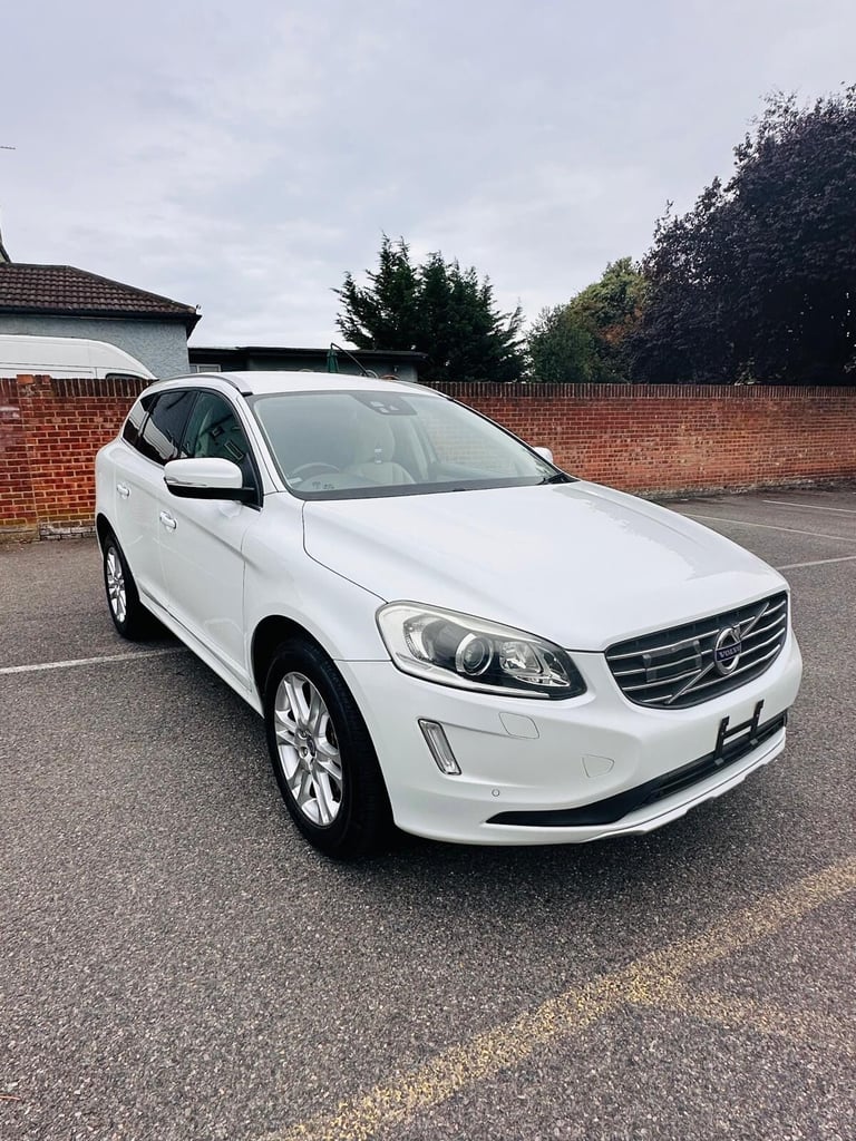 image for 2014 Volvo XC60 T5 [245] R DESIGN Lux Nav 5dr Geartronic 4x4 Petrol Automatic