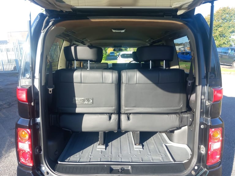 2025 Nissan Elgrand 3.5 MPV PETROL Automatic