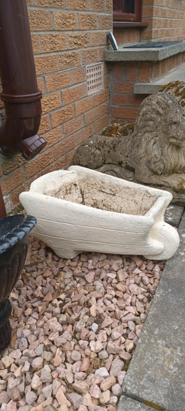 Bird bath & Wheelbarrow planter £25 