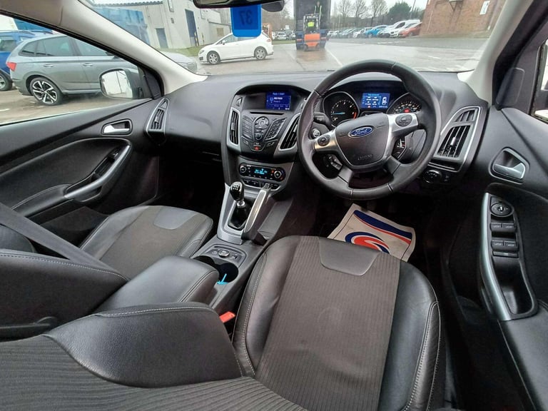FORD FOCUS 1.6 TDCi Titanium X Brown Manual Diesel 2011