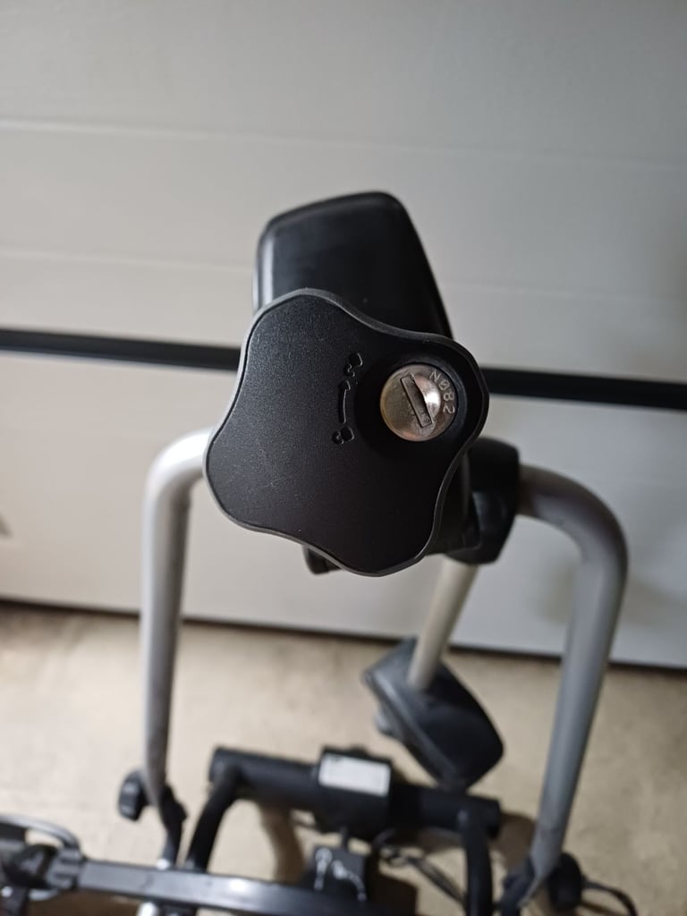 Thule 2 bike towbar rack